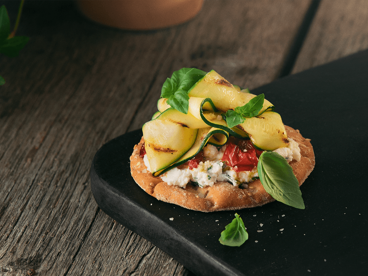Gegrilltes Zucchini-Knäcke