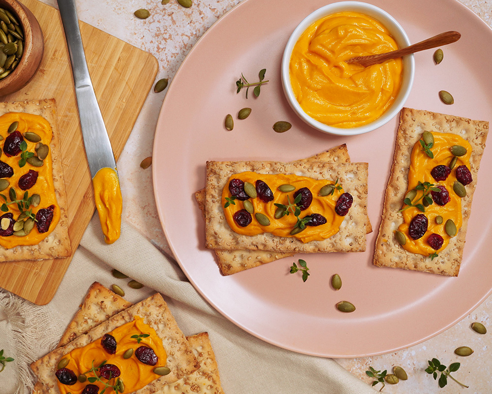Wasa Gluten Free Sesame Crackers with Pumpkin Feta Dip
