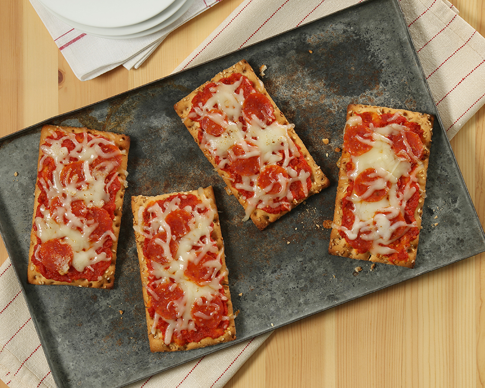 Wasa Gluten Free Sesame Sea Salt Cracker Mini Pizzas