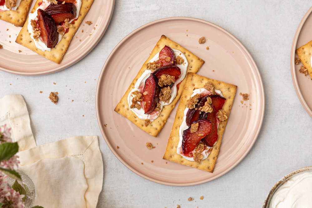 Wasa Gluten Free Crispbread Crackers with Honey Plum Crumble