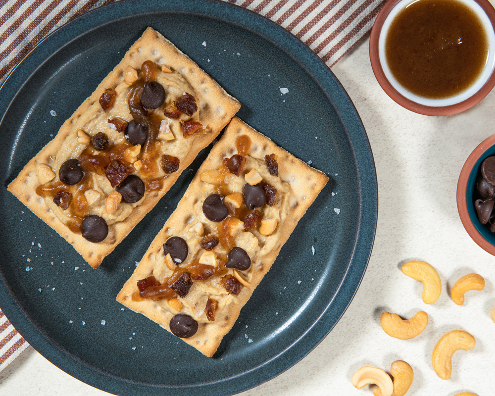 Gluten Free Crackers with Hummus, Dates, and dark chocolate