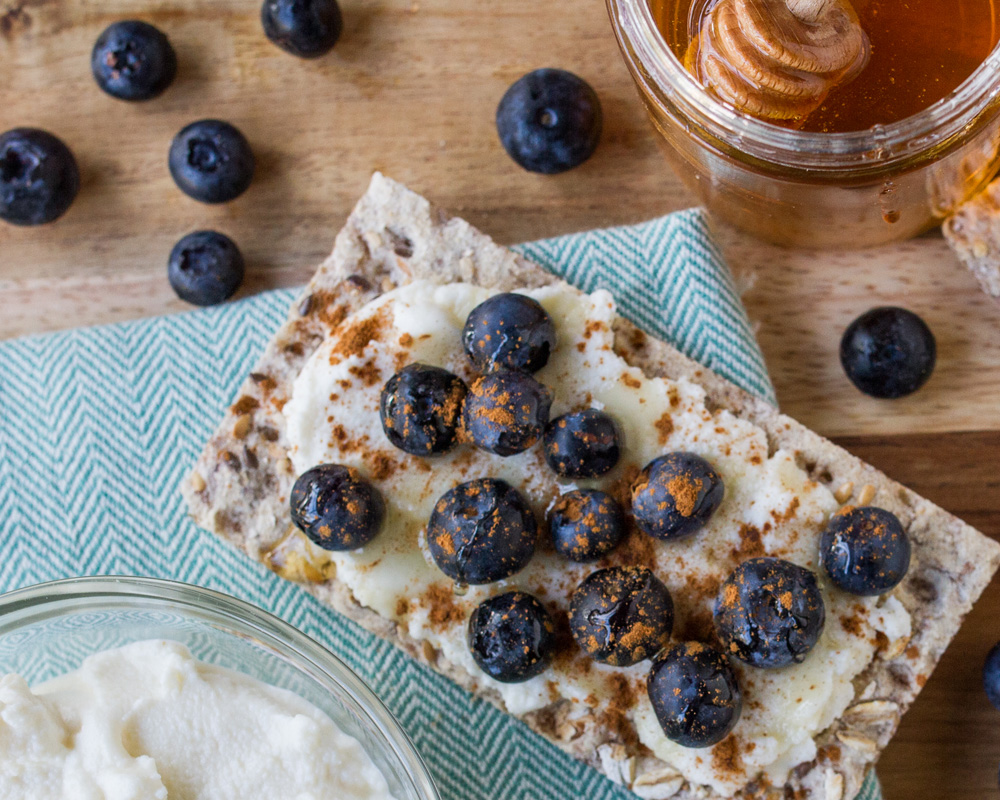 Wasa Thin Rye Crackers with Ricotta Honey and Blueberries
