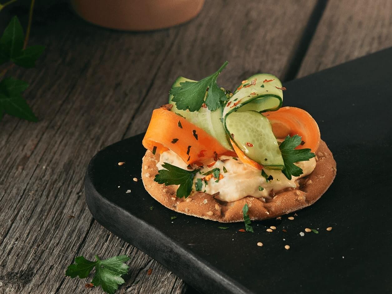Hummus & Veggie Snack